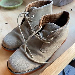 Florsheim Kids Quinlan Jr. Sand Chukkas